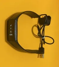 Charge Fitness Tracker image 3