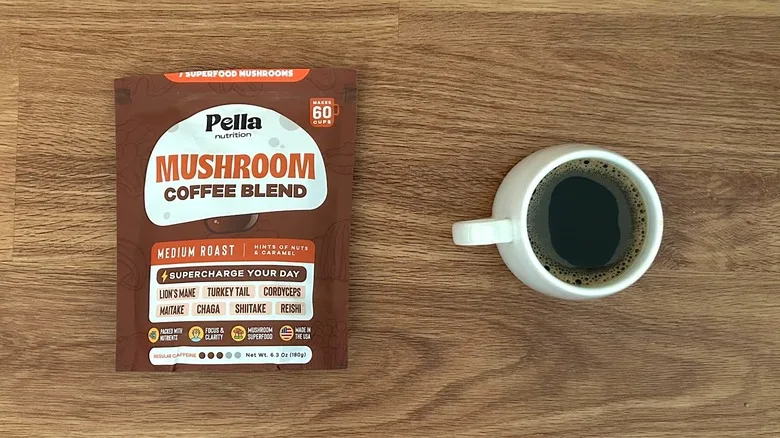 Mushroom Blend Coffee Mix image 3